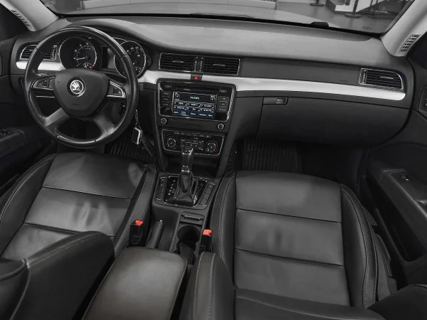 Skoda Superb, II Рестайлинг фото №9