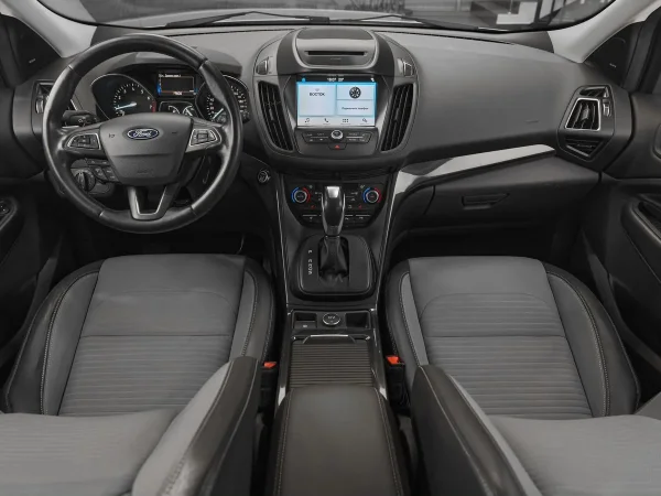 Ford Kuga, II Рестайлинг фото №10