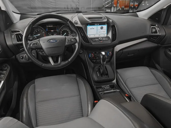 Ford Kuga, II Рестайлинг фото №9