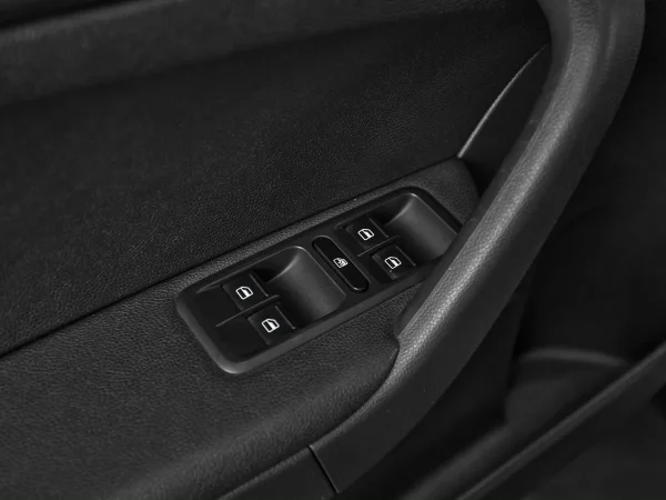 Skoda Yeti, I Рестайлинг фото №11