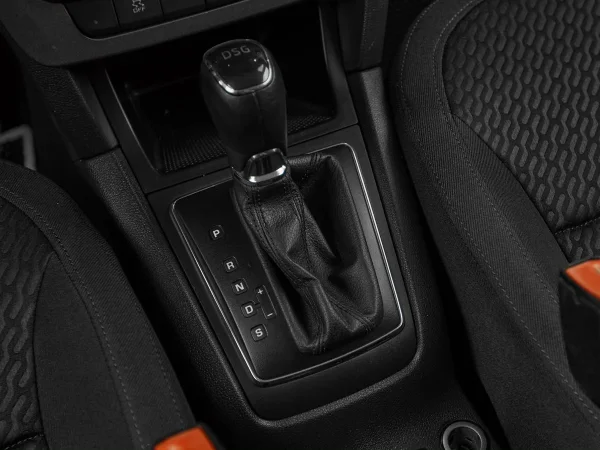 Skoda Yeti, I Рестайлинг фото №16