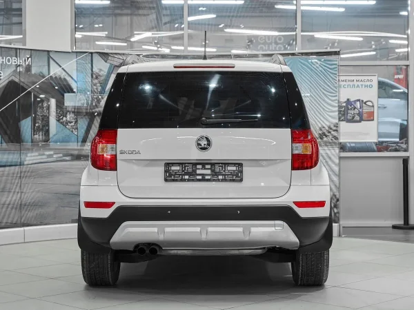 Skoda Yeti, I Рестайлинг фото №5