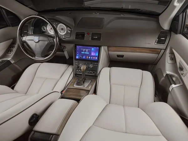 Volvo XC90, I Рестайлинг фото №9