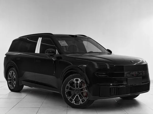 Lynk & Co 900 фото №3