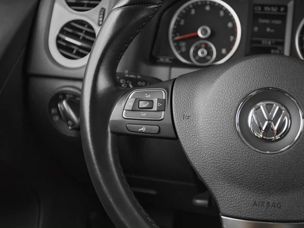 Volkswagen Tiguan, I Рестайлинг фото №11
