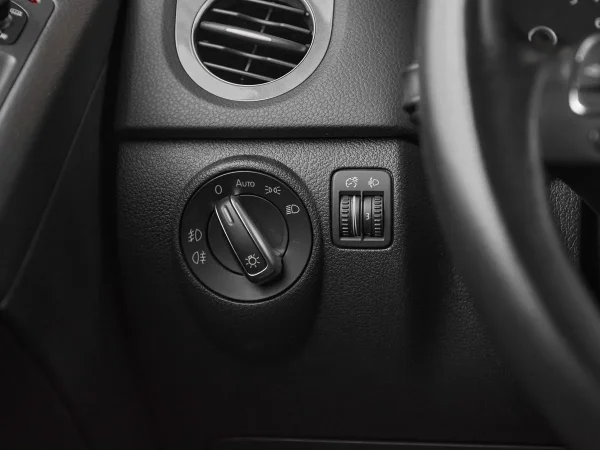 Volkswagen Tiguan, I Рестайлинг фото №14