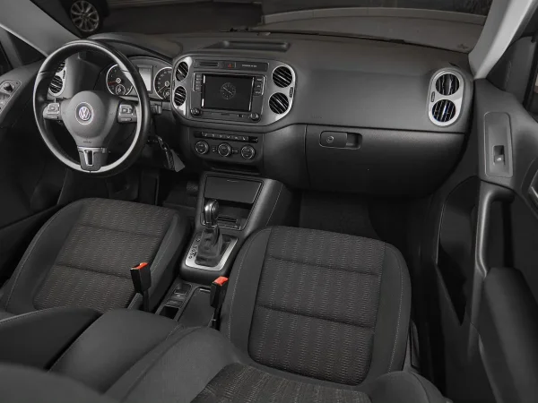 Volkswagen Tiguan, I Рестайлинг фото №9