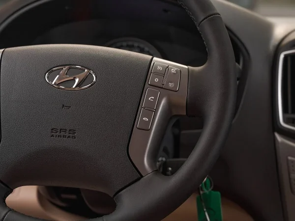Hyundai H-1, II Рестайлинг 2 фото №12