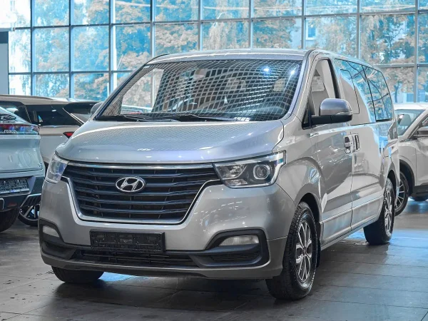 Hyundai H-1, II Рестайлинг 2 фото №3