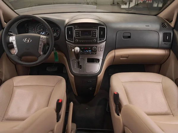 Hyundai H-1, II Рестайлинг 2 фото №8