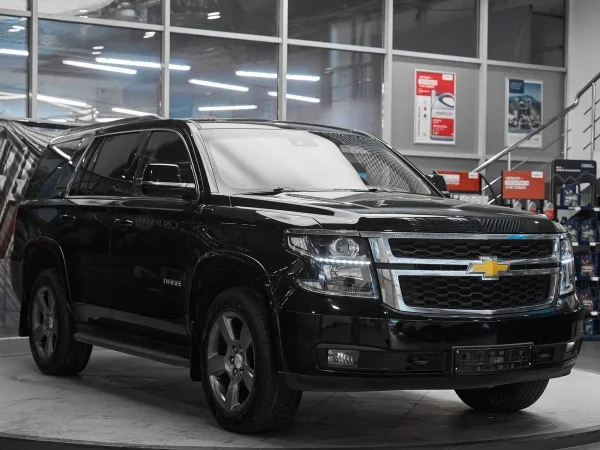 Chevrolet Tahoe, IV фото №3