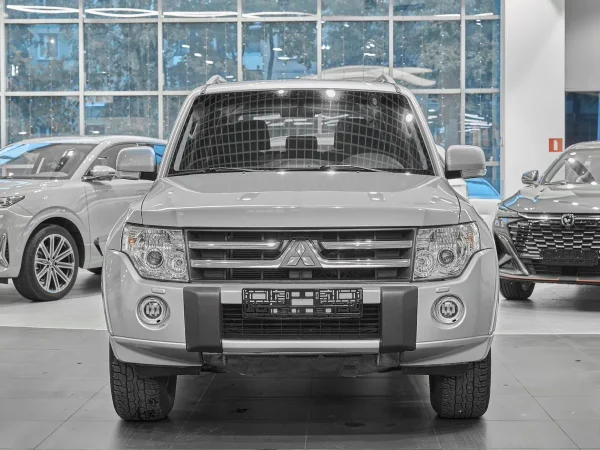 Mitsubishi Pajero, IV фото №2