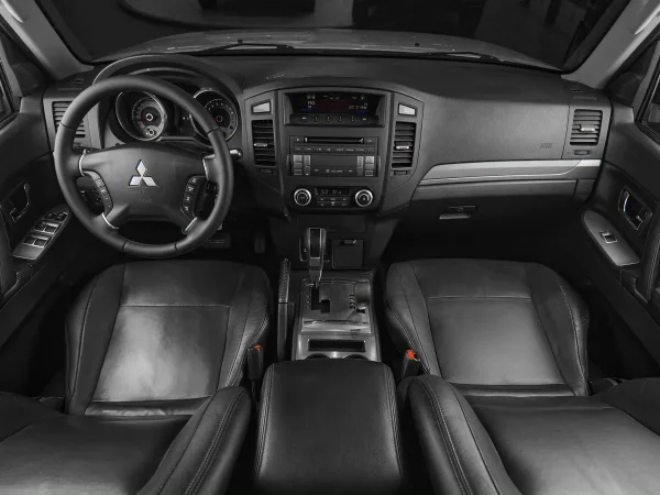 Mitsubishi Pajero, IV фото №8