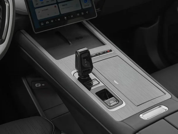 Geely Atlas, II фото №17