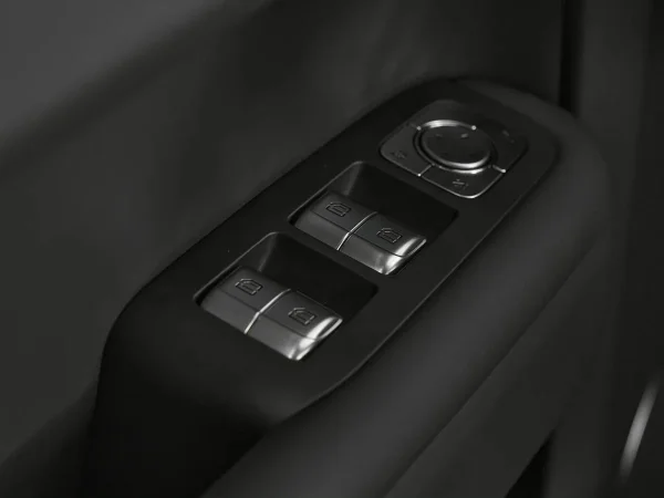 Li Auto (Lixiang) L9, I Рестайлинг фото №14