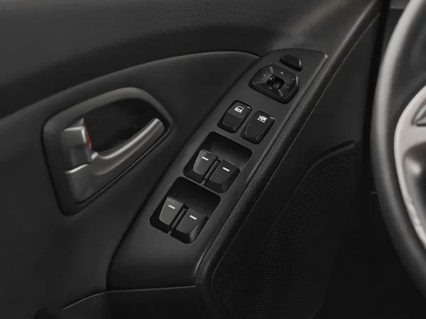 Hyundai ix35, I фото №11