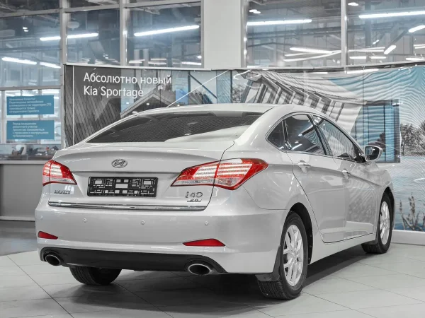 Hyundai i40, I фото №6