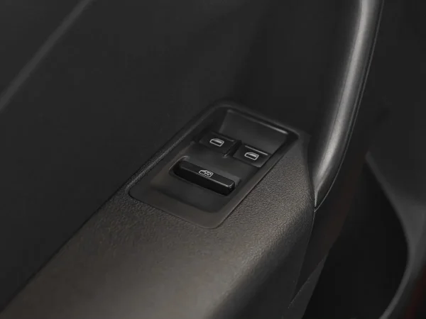 Volkswagen Polo, V Рестайлинг фото №11