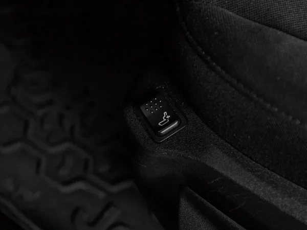 Jeep Renegade, I Рестайлинг фото №14