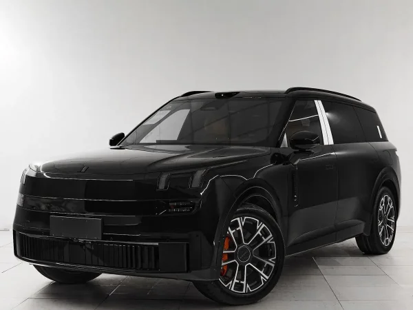 Lynk & Co 900 фото №1