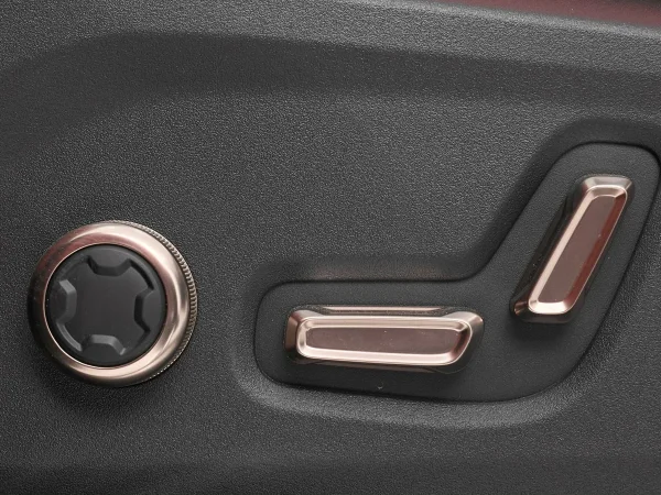 Lynk & Co 900 фото №16