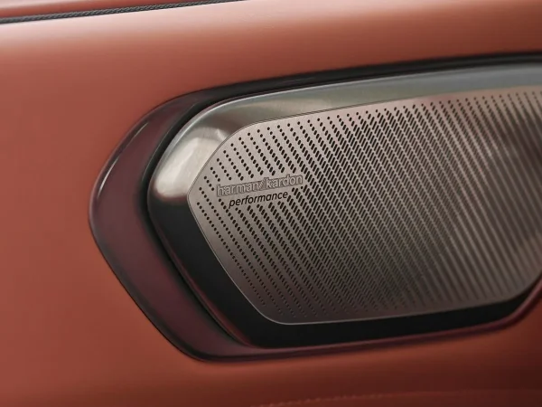 Lynk & Co 900 фото №18