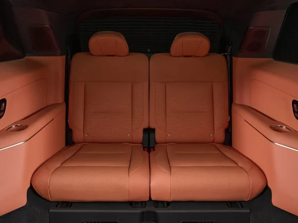 Lynk & Co 900 фото №26