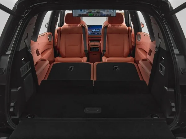 Lynk & Co 900 фото №28