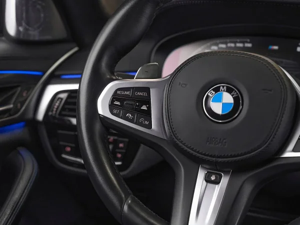 BMW 5 серии, VII (G30/G31/G38) Рестайлинг фото №11