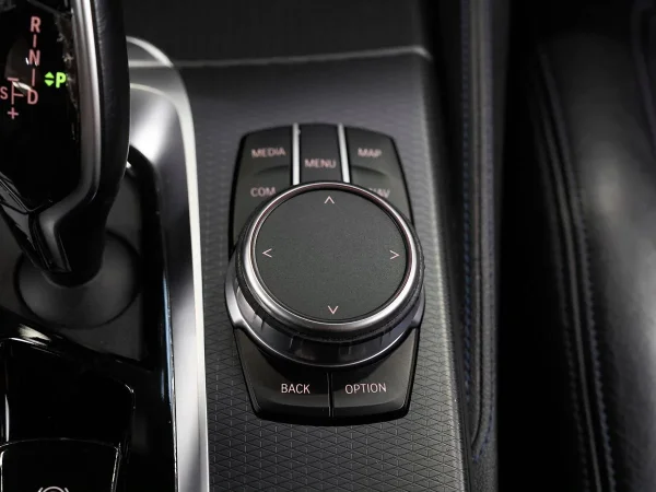 BMW 5 серии, VII (G30/G31/G38) Рестайлинг фото №21