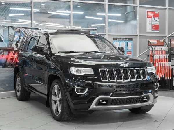 Jeep Grand Cherokee, IV (WK2) Рестайлинг фото №3
