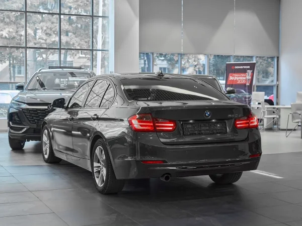 BMW 3 серии, VI (F3x) фото №4
