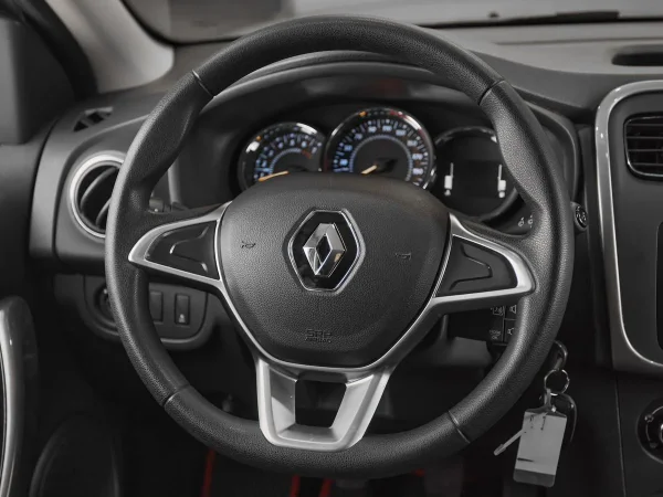 Renault Sandero, II Рестайлинг фото №10