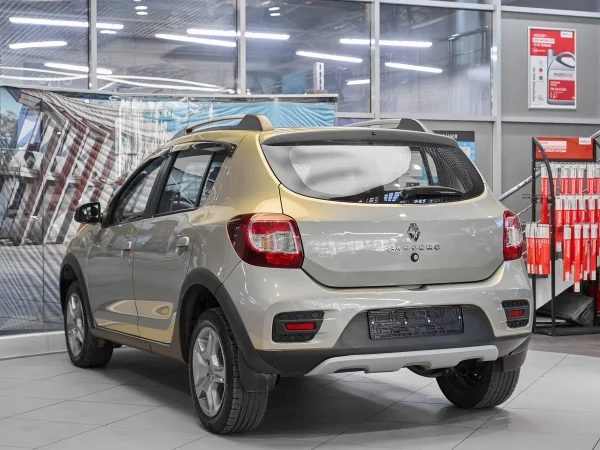 Renault Sandero, II Рестайлинг фото №4