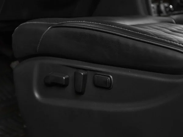 Infiniti QX80, I Рестайлинг 2 фото №17