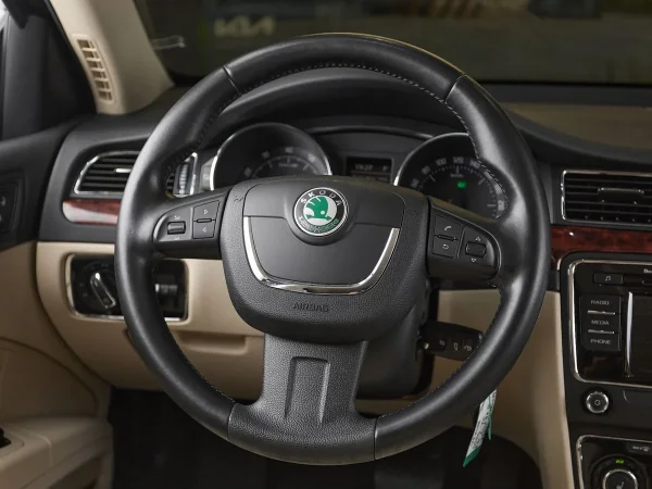 Skoda Superb, II фото №10
