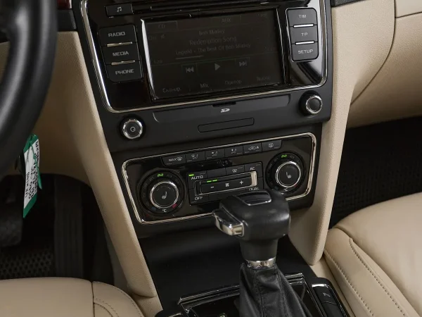 Skoda Superb, II фото №17