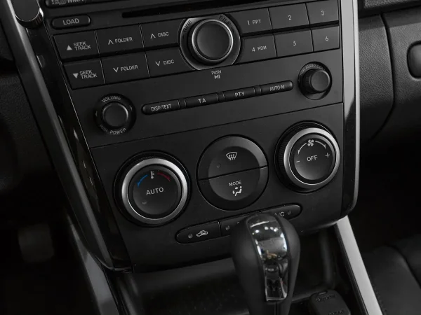 Mazda CX-7, I Рестайлинг фото №19