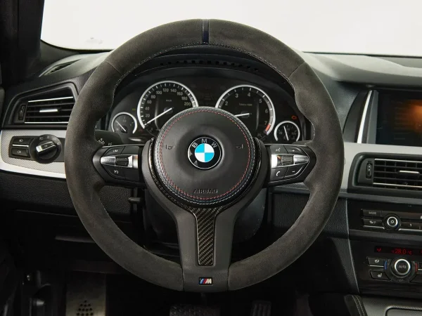 BMW 5 серии, VI (F10/F11/F07) Рестайлинг фото №10