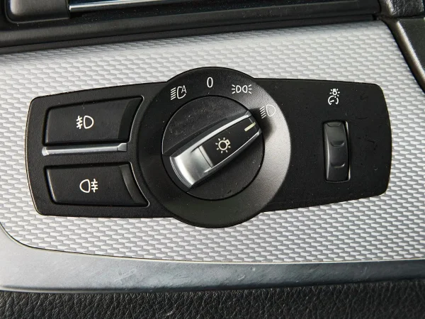 BMW 5 серии, VI (F10/F11/F07) Рестайлинг фото №14