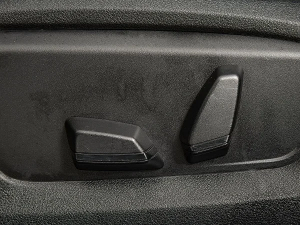 BMW 5 серии, VI (F10/F11/F07) Рестайлинг фото №15