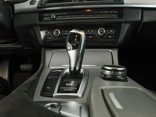 BMW 5 серии, VI (F10/F11/F07) Рестайлинг фото №19