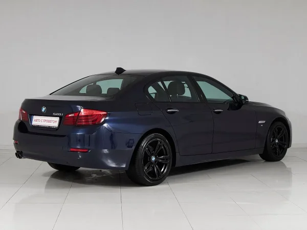 BMW 5 серии, VI (F10/F11/F07) Рестайлинг фото №6