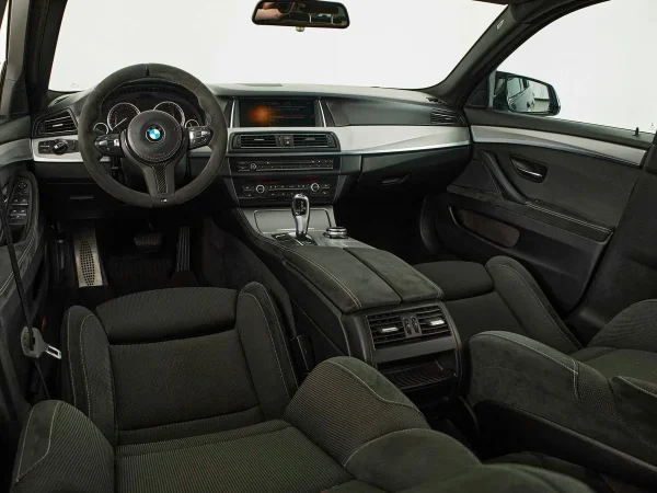 BMW 5 серии, VI (F10/F11/F07) Рестайлинг фото №7