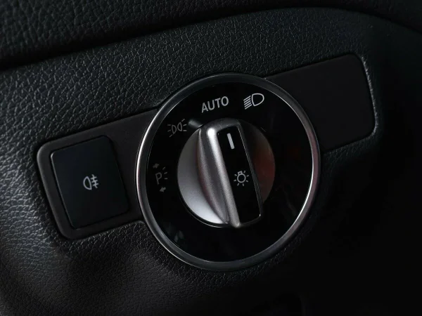 Mercedes-Benz GLA, I (X156) Рестайлинг фото №14