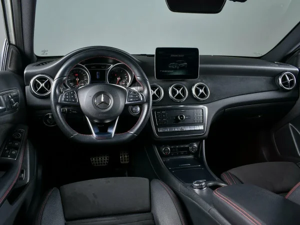 Mercedes-Benz GLA, I (X156) Рестайлинг фото №6