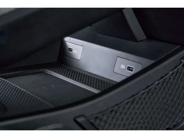 Geely Atlas Pro фото №23