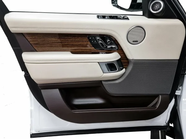 Land Rover Range Rover, IV Рестайлинг фото №8