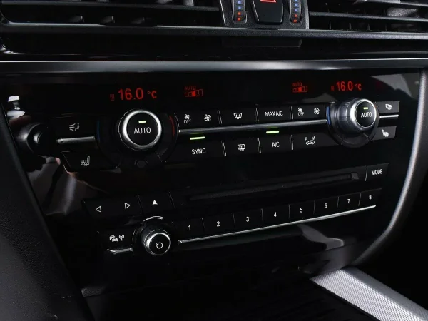 BMW X5, III (F15) фото №14