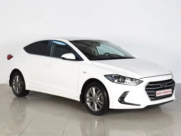 Hyundai Elantra, VI (AD) фото №1